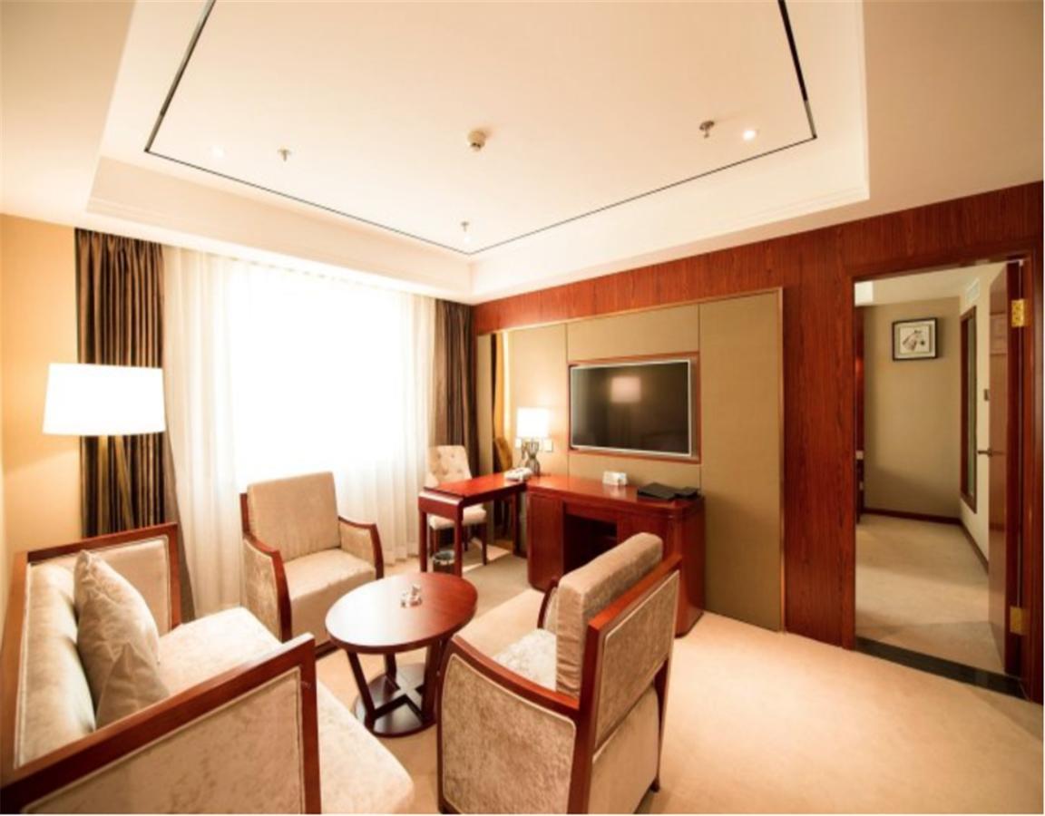 Shenyang Mingcheng Jin Jiang International Hotel Bagian luar foto
