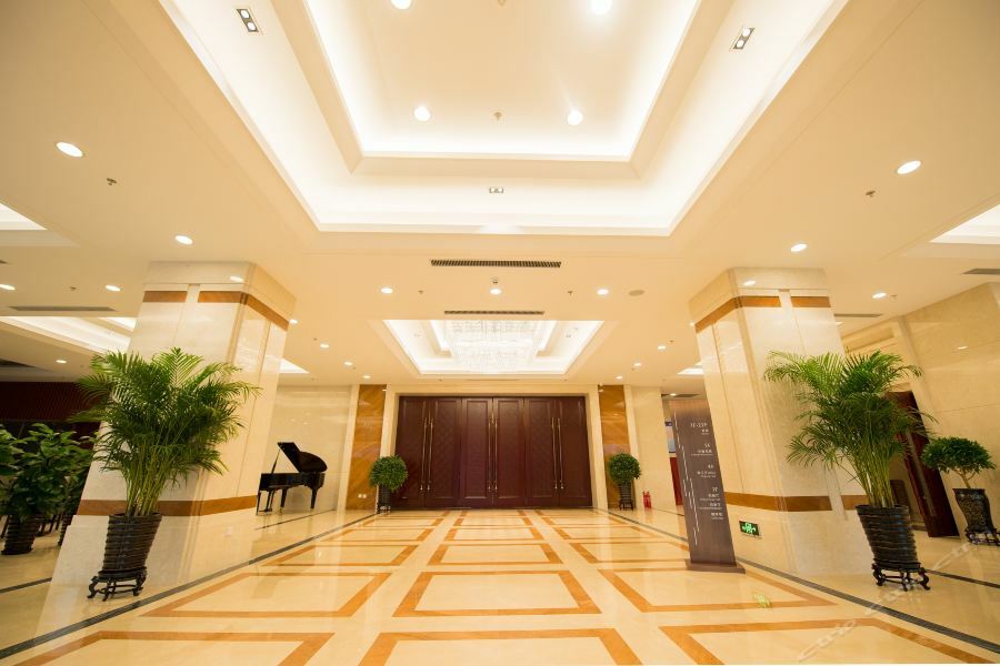 Shenyang Mingcheng Jin Jiang International Hotel Bagian luar foto